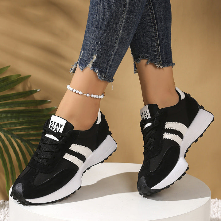 Lightweight Trainers for Women – Stylish & Comfortable Walking Shoes