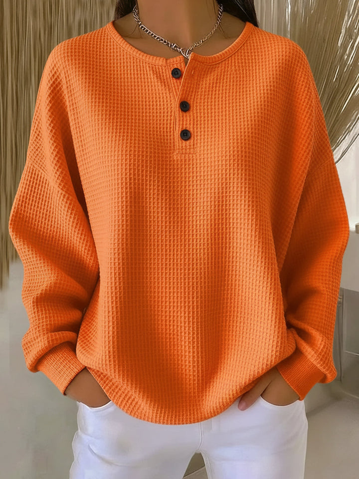 Selena | Classic Crew-neck Pullover